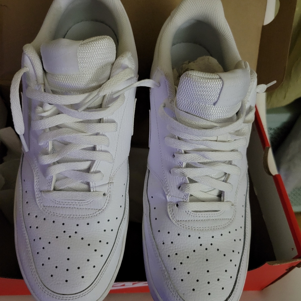 Air Force.  .Nike..sz 13 men's.  White..Leather
